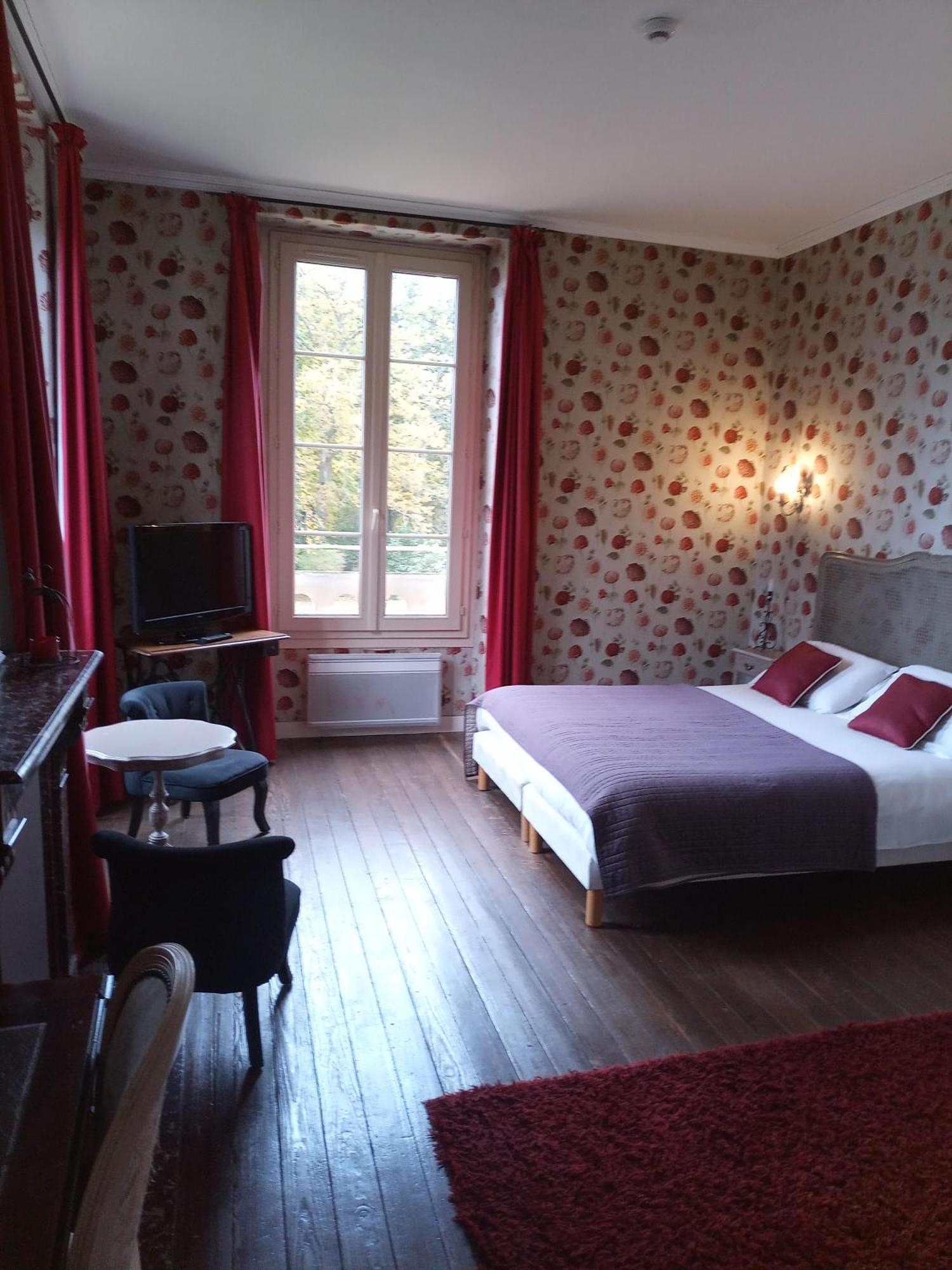 Domaine De Bel Air Hotel Cerans-Foulletourte Luaran gambar