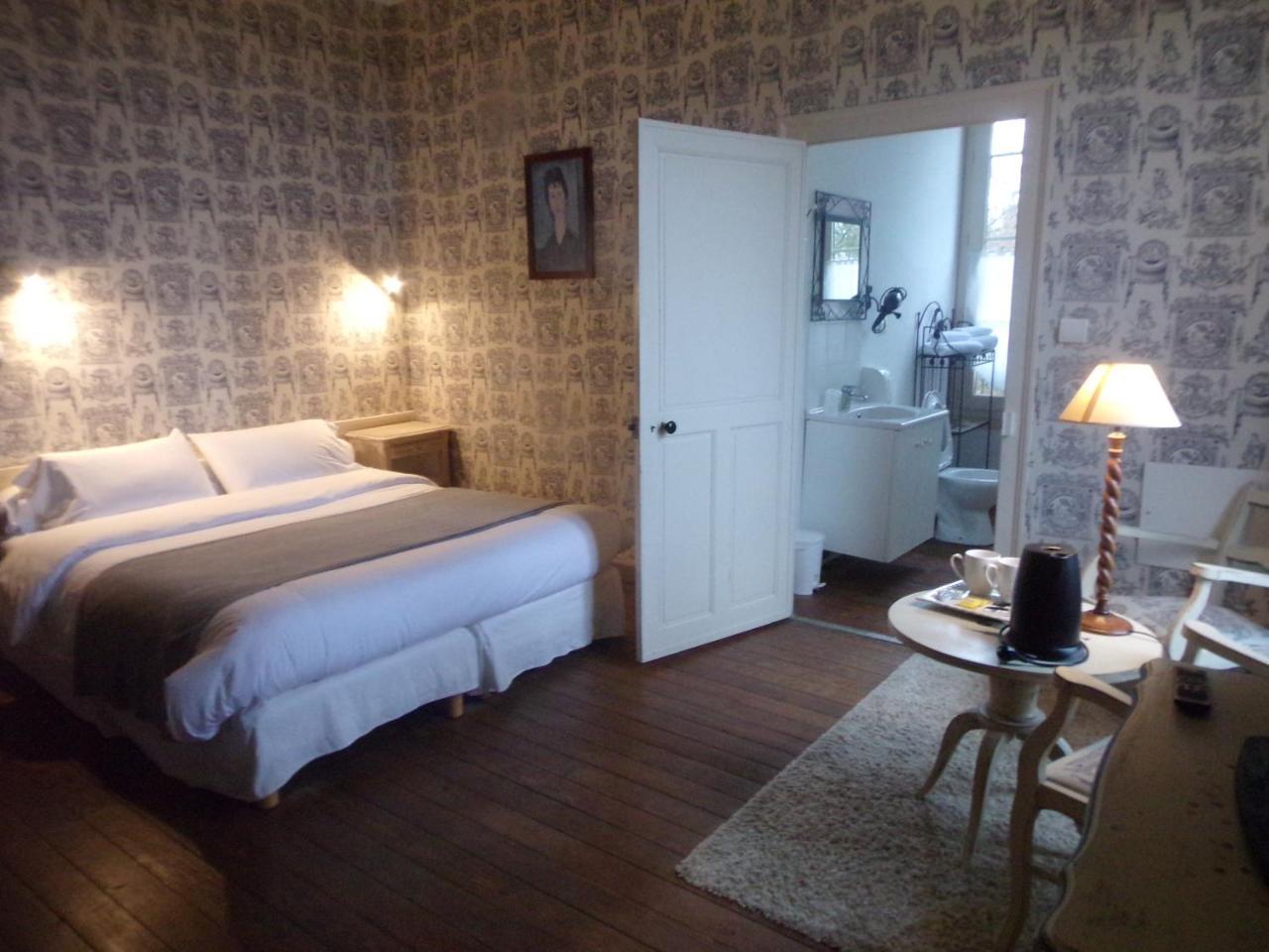Domaine De Bel Air Hotel Cerans-Foulletourte Luaran gambar